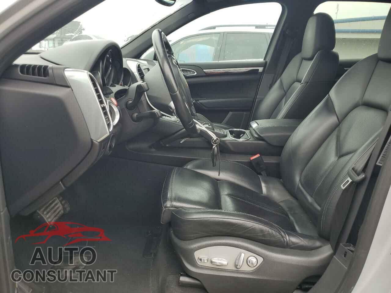 PORSCHE CAYENNE 2013 - WP1AF2A24DLA43029