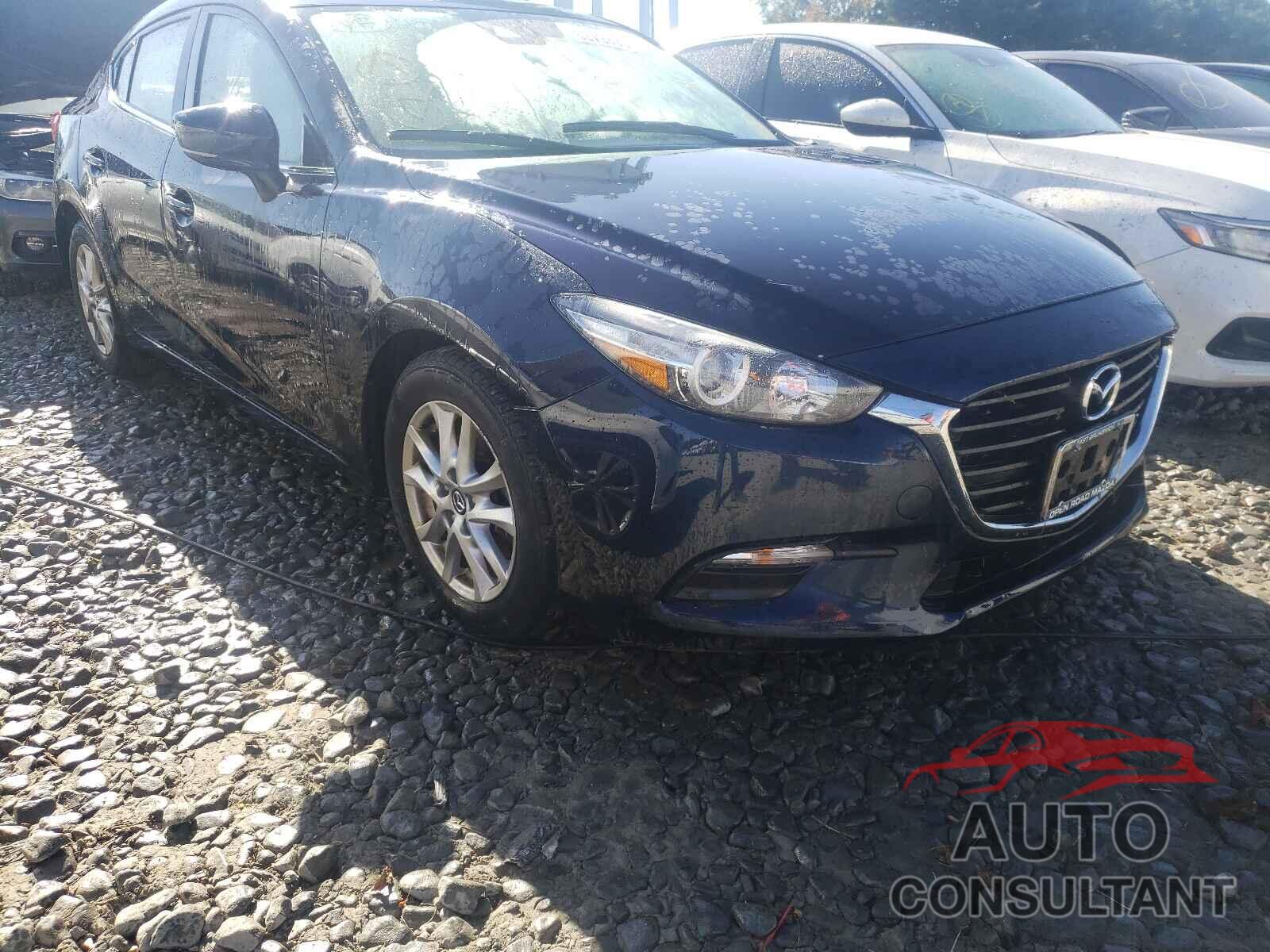 MAZDA 3 2018 - 3MZBN1U73JM173871