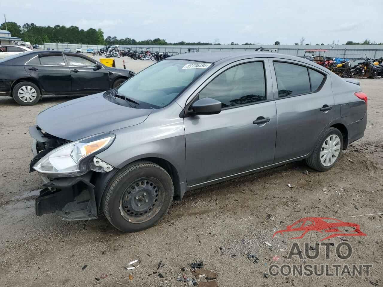 NISSAN VERSA 2017 - 3N1CN7AP9HL821019