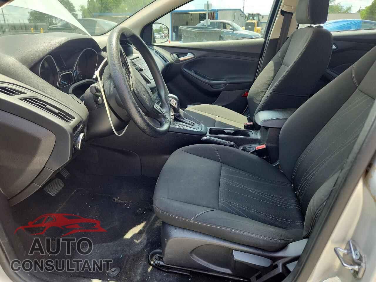 FORD FOCUS 2016 - 1FADP3F23GL291468