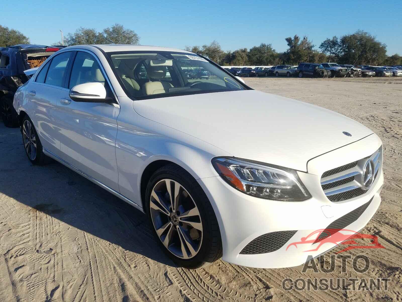 MERCEDES-BENZ C CLASS 2019 - 55SWF8DBXKU303678