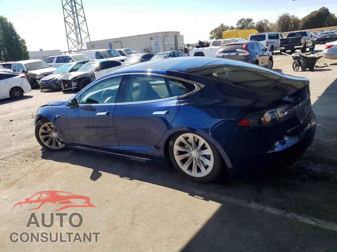 TESLA MODEL S 2017 - 5YJSA1E10HF232902