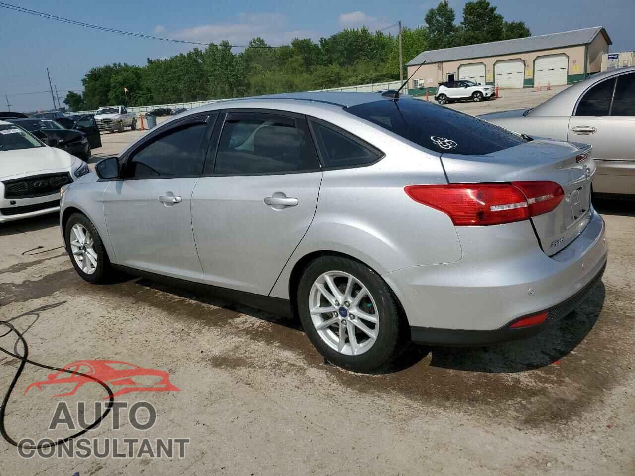 FORD FOCUS 2015 - 1FADP3F23FL280209