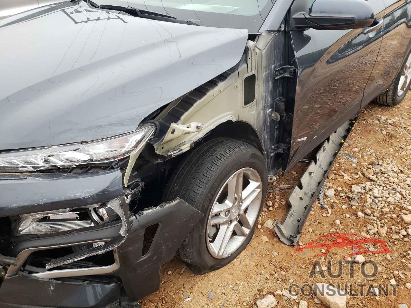 HYUNDAI KONA 2019 - KM8K12AA0KU295763