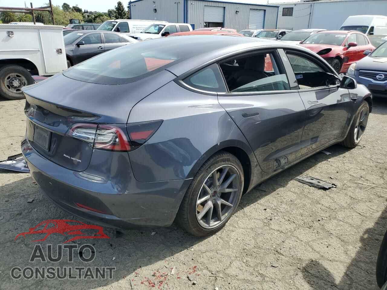 TESLA MODEL 3 2022 - 5YJ3E1EB8NF252439