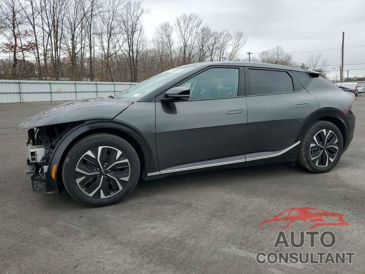 KIA EV6 LIGHT 2023 - KNDC34LA4P5602719