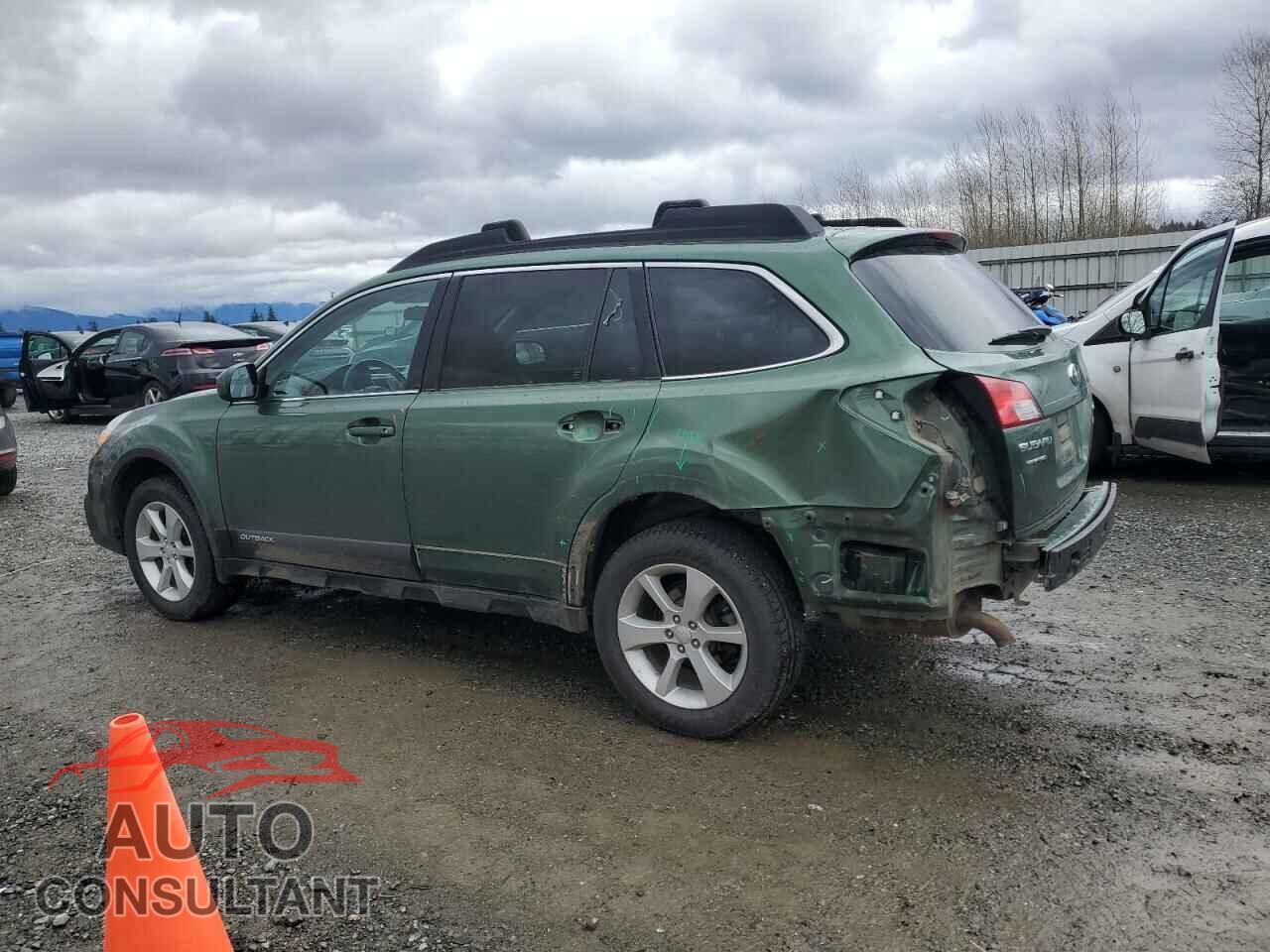 SUBARU OUTBACK 2013 - 4S4BRBBC4D1242089