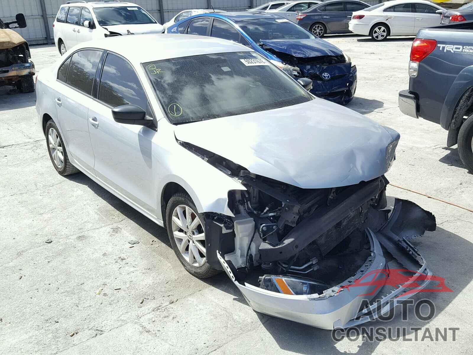VOLKSWAGEN JETTA 2015 - 3VWD17AJ6FM253065