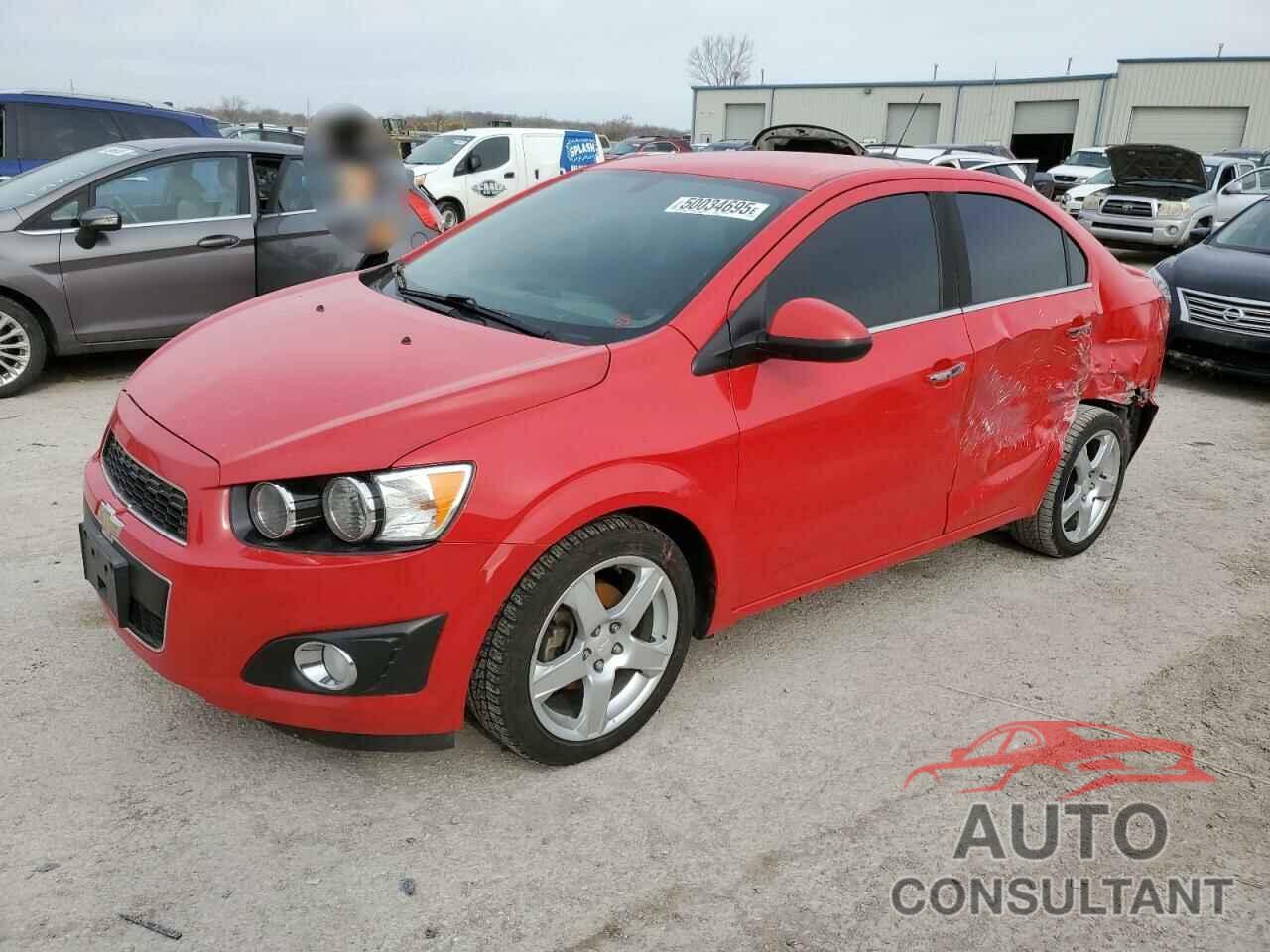 CHEVROLET SONIC 2015 - 1G1JE5SB9F4188271