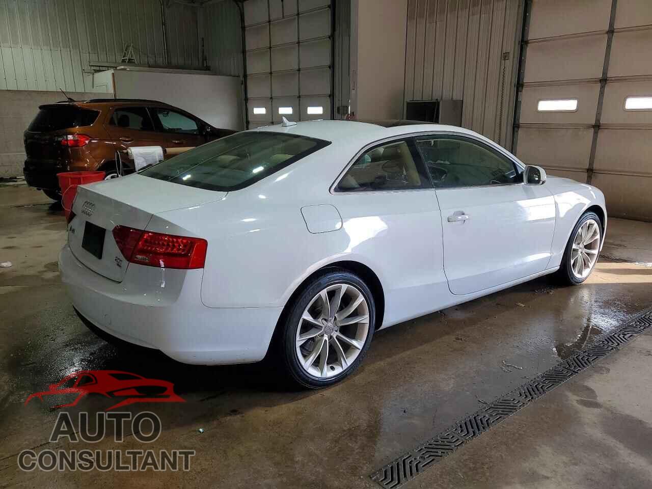 AUDI A5 2014 - WAUCFAFR2EA048248