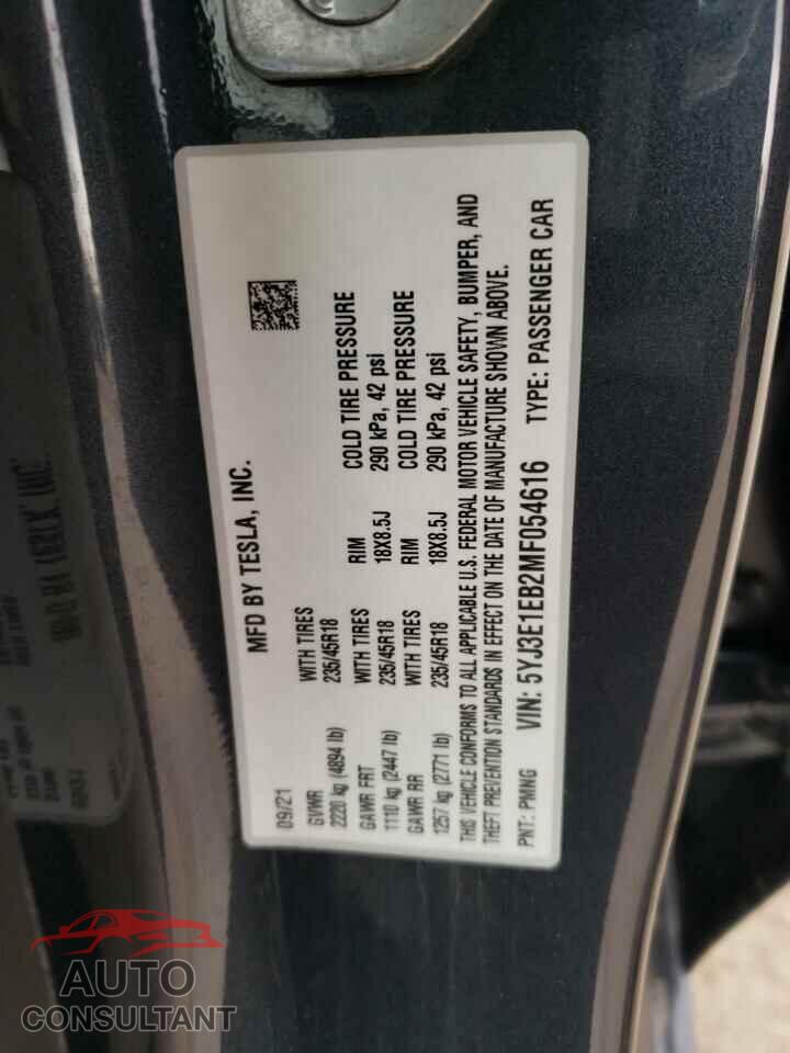 TESLA MODEL 3 2021 - 5YJ3E1EB2MF054616