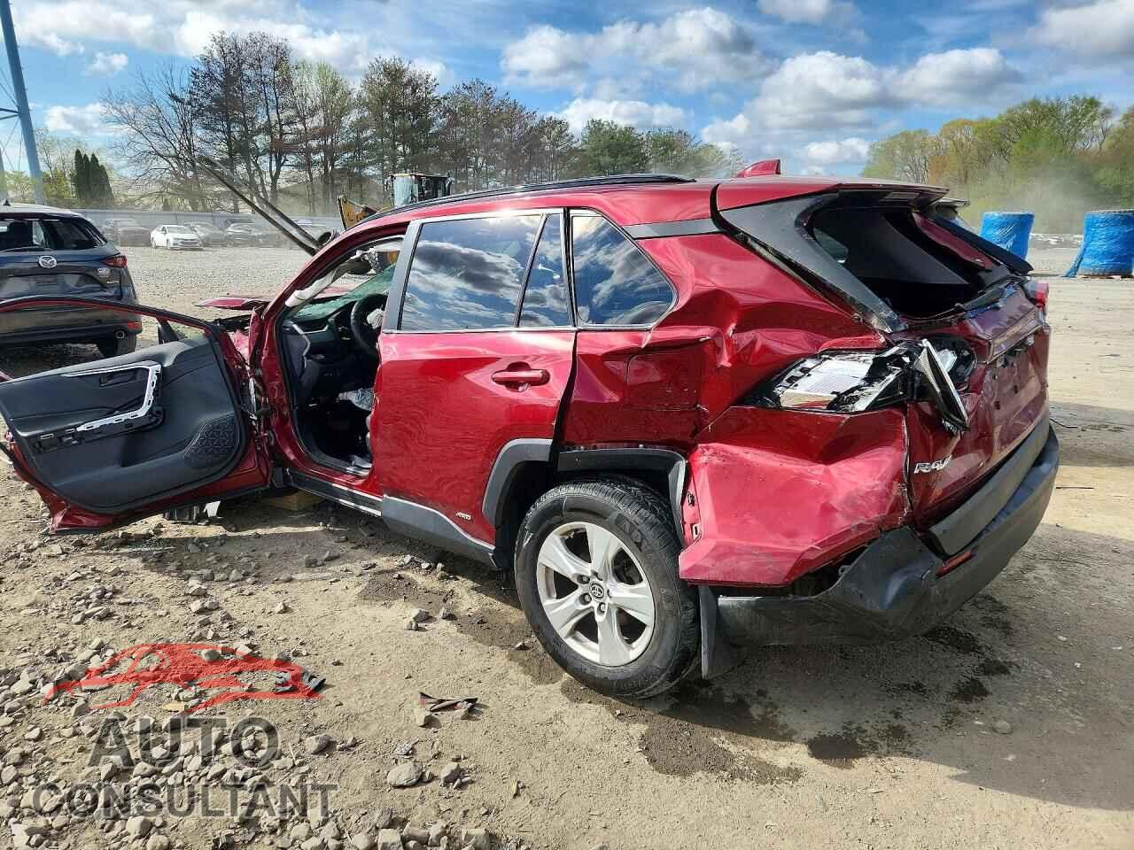 TOYOTA RAV4 2021 - JTML6RFV3MD012984