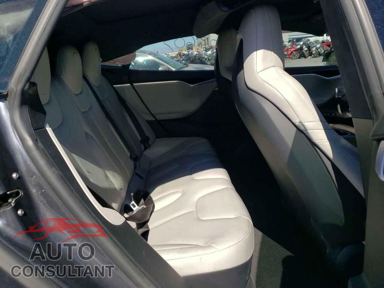 TESLA MODEL S 2016 - 5YJSA1E41GF129898