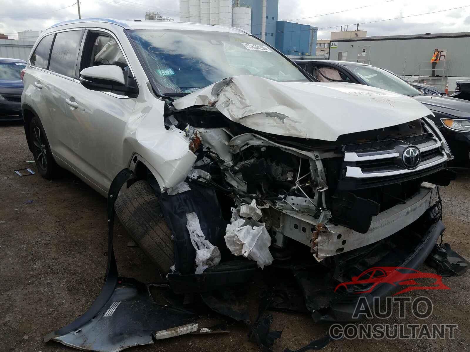 TOYOTA HIGHLANDER 2017 - 5TDJZRFH8HS509788