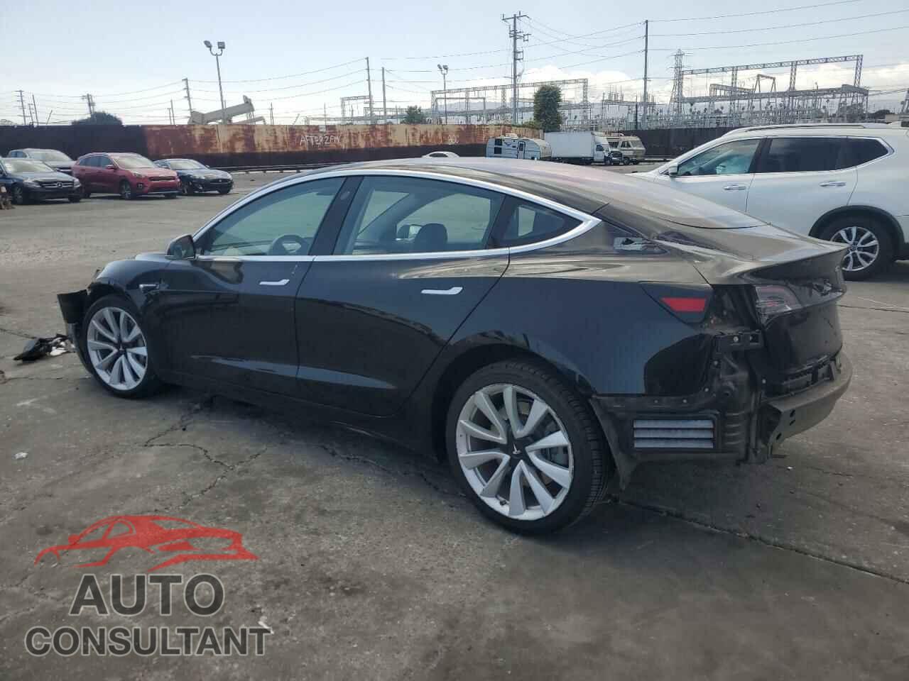 TESLA MODEL 3 2018 - 5YJ3E1EA1JF003255