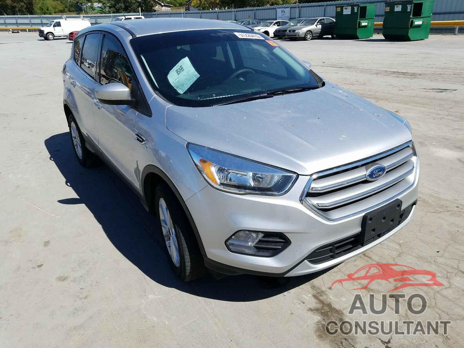 FORD ESCAPE 2017 - 1FMCU9GDXHUE39351