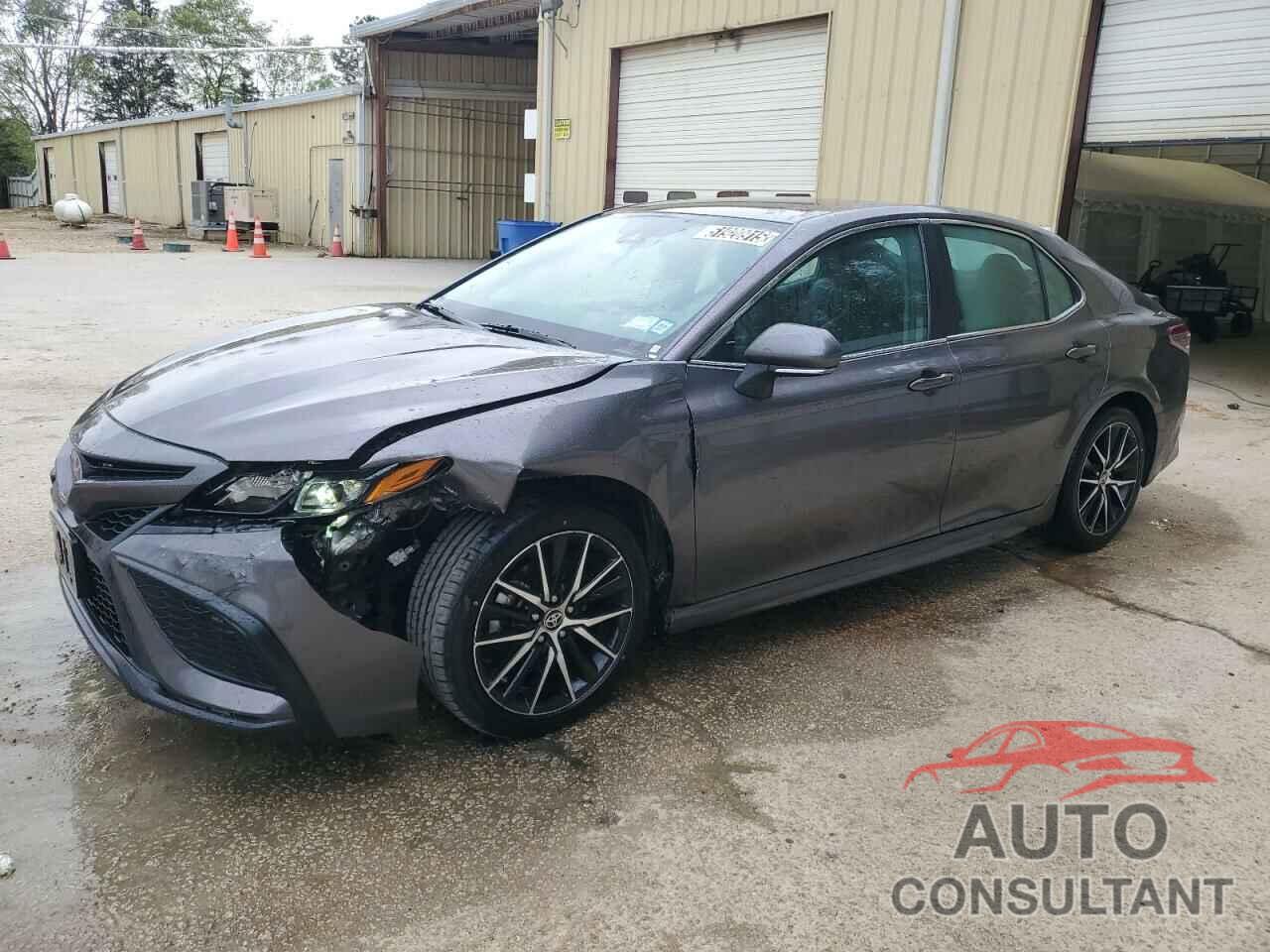 TOYOTA CAMRY 2023 - 4T1G11AK8PU154035