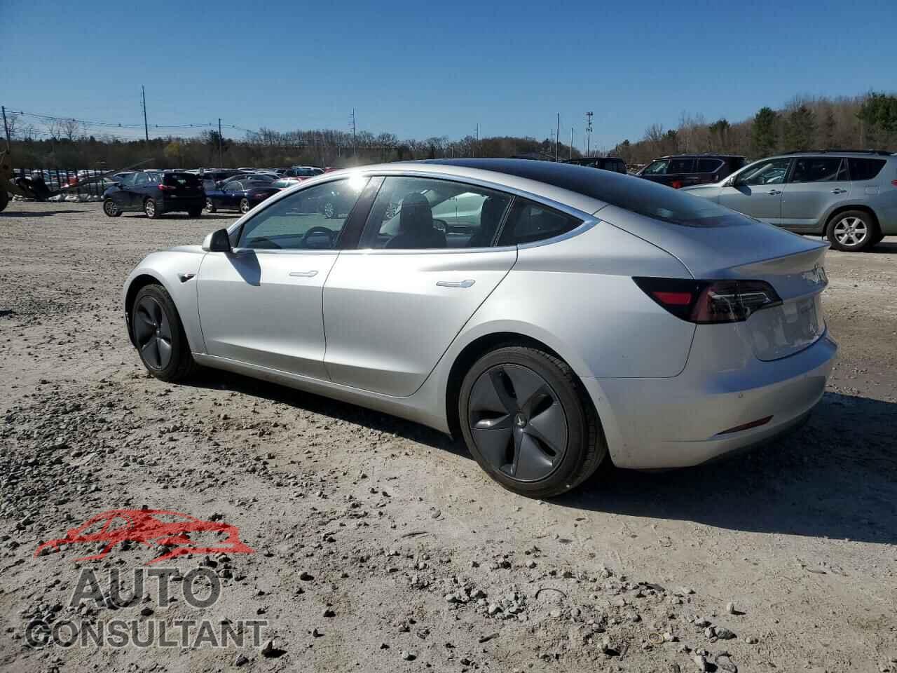 TESLA MODEL 3 2018 - 5YJ3E1EB8JF065132