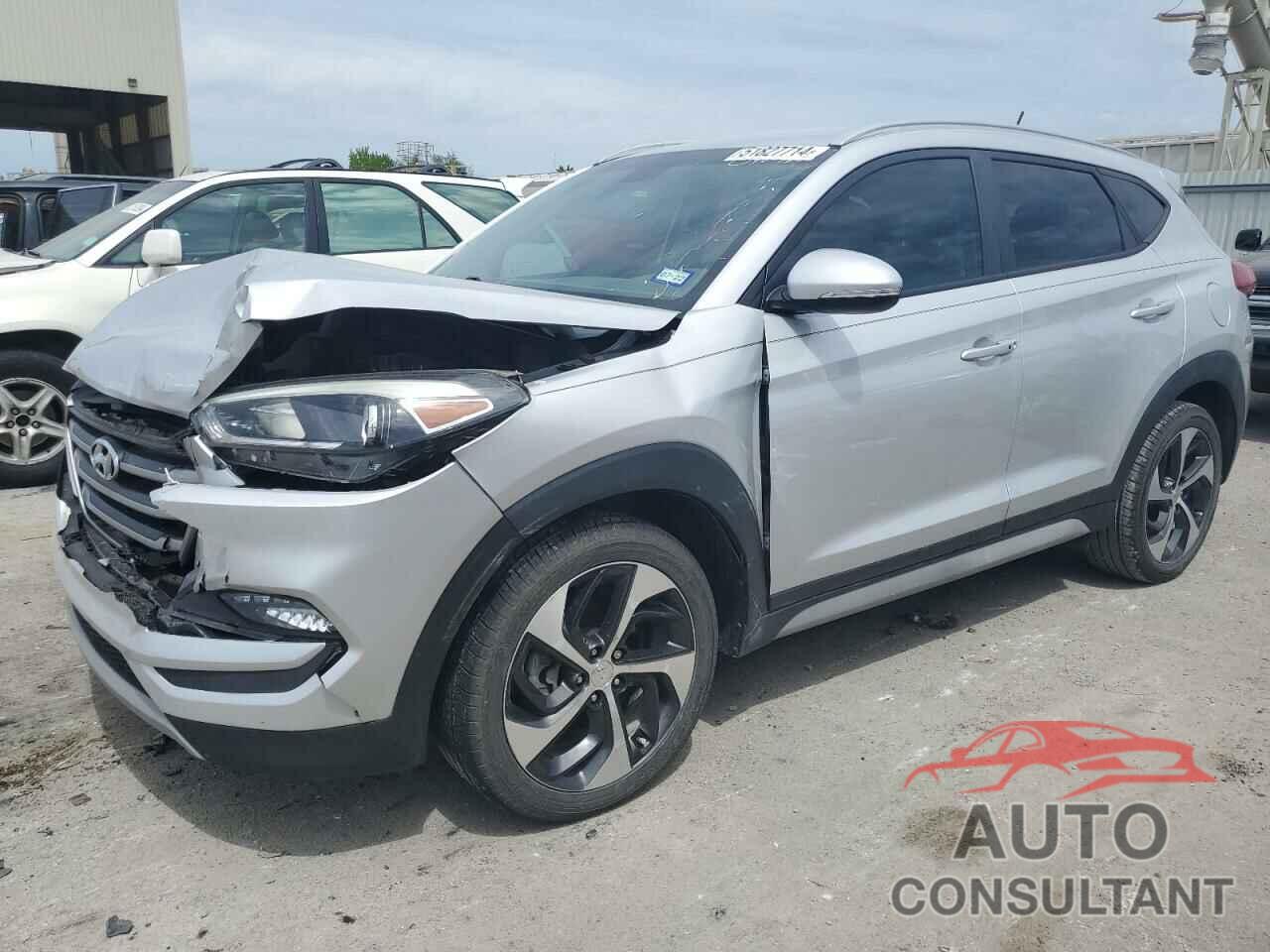 HYUNDAI TUCSON 2017 - KM8J33A22HU585161