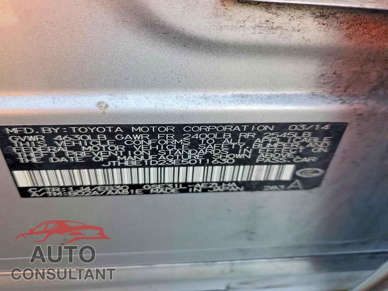 LEXUS IS 2014 - JTHBE1D23E5011630