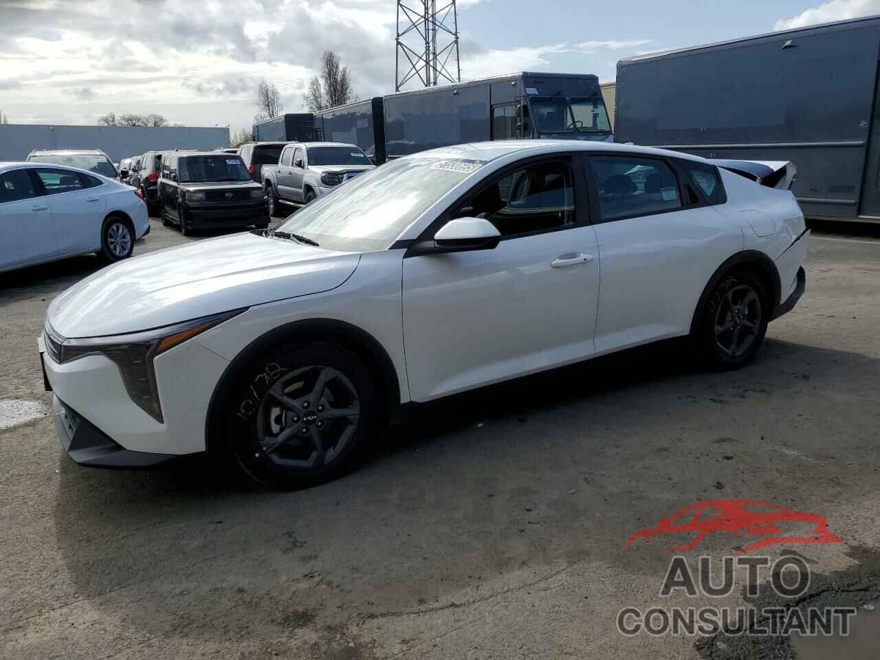 KIA K4 LX 2025 - 3KPFT4DE0SE085429