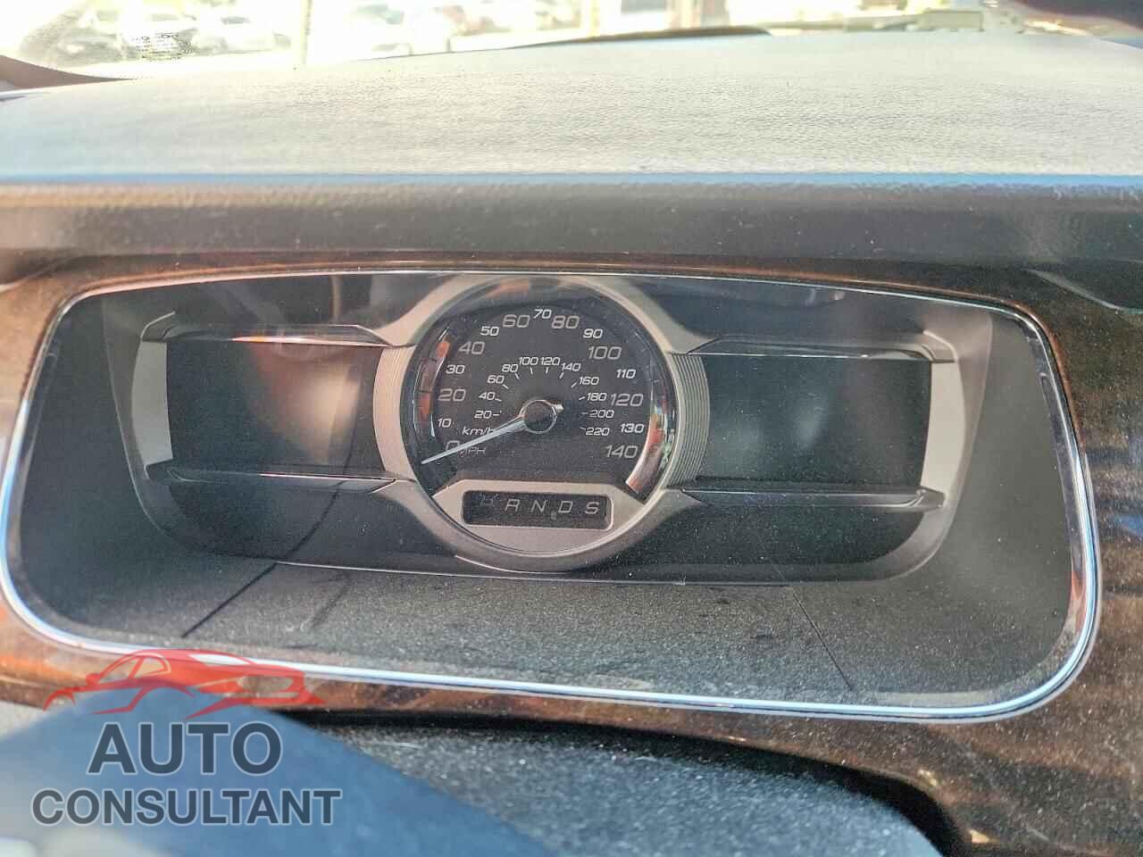 FORD TAURUS 2017 - 1FAHP2F83HG102232