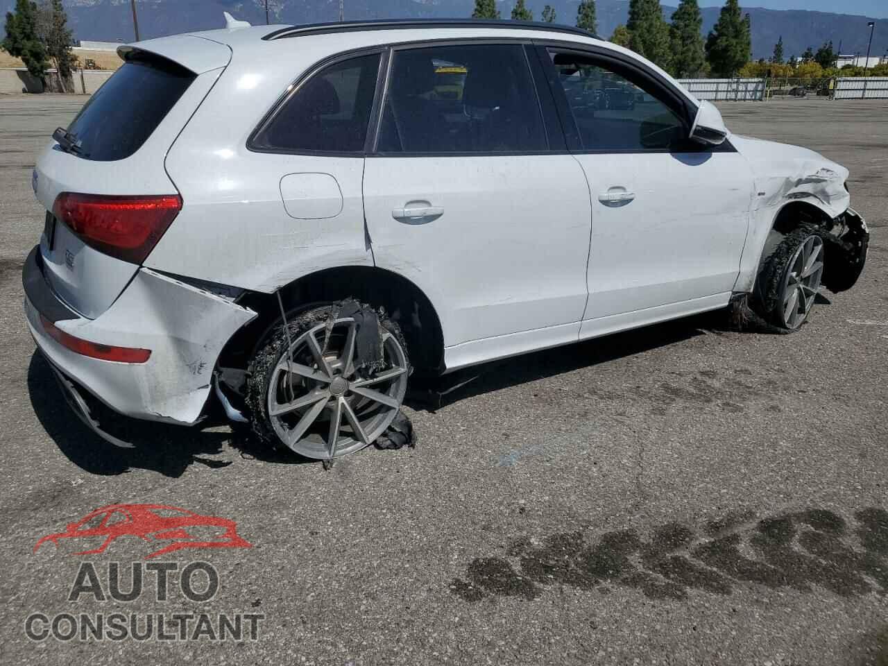 AUDI Q5 2015 - WA1DGAFP8FA108600