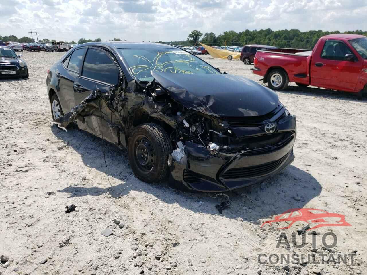 TOYOTA COROLLA 2018 - 5YFBURHE5JP854197