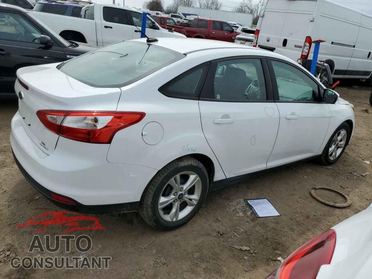 FORD FOCUS 2013 - 1FADP3F2XDL337521