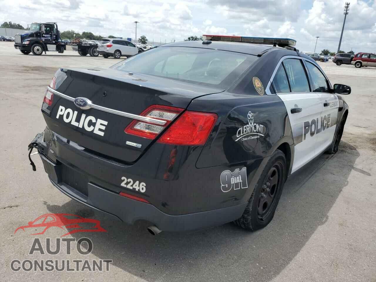 FORD TAURUS 2017 - 1FAHP2MK7HG118903