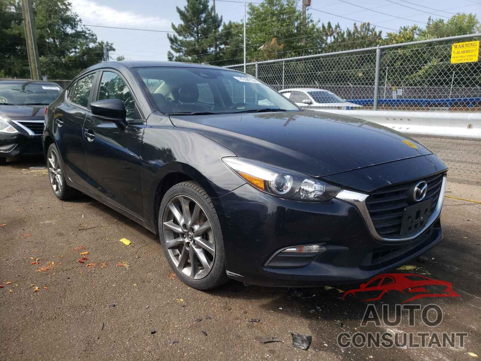 MAZDA 3 2018 - 3MZBN1V31JM202960