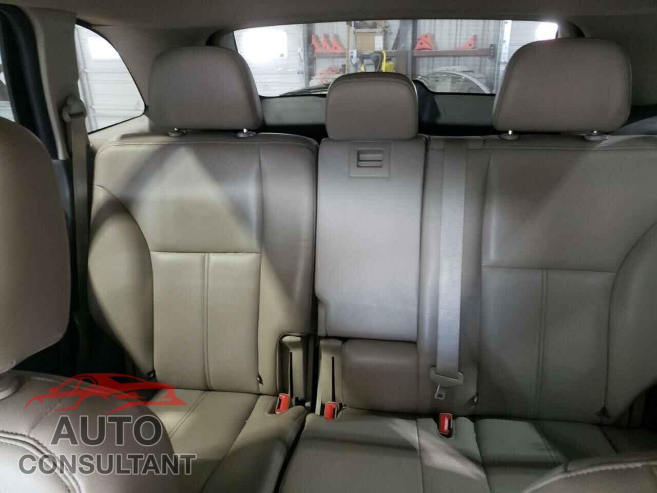 FORD EDGE 2011 - 2FMDK3JC3BBA96239