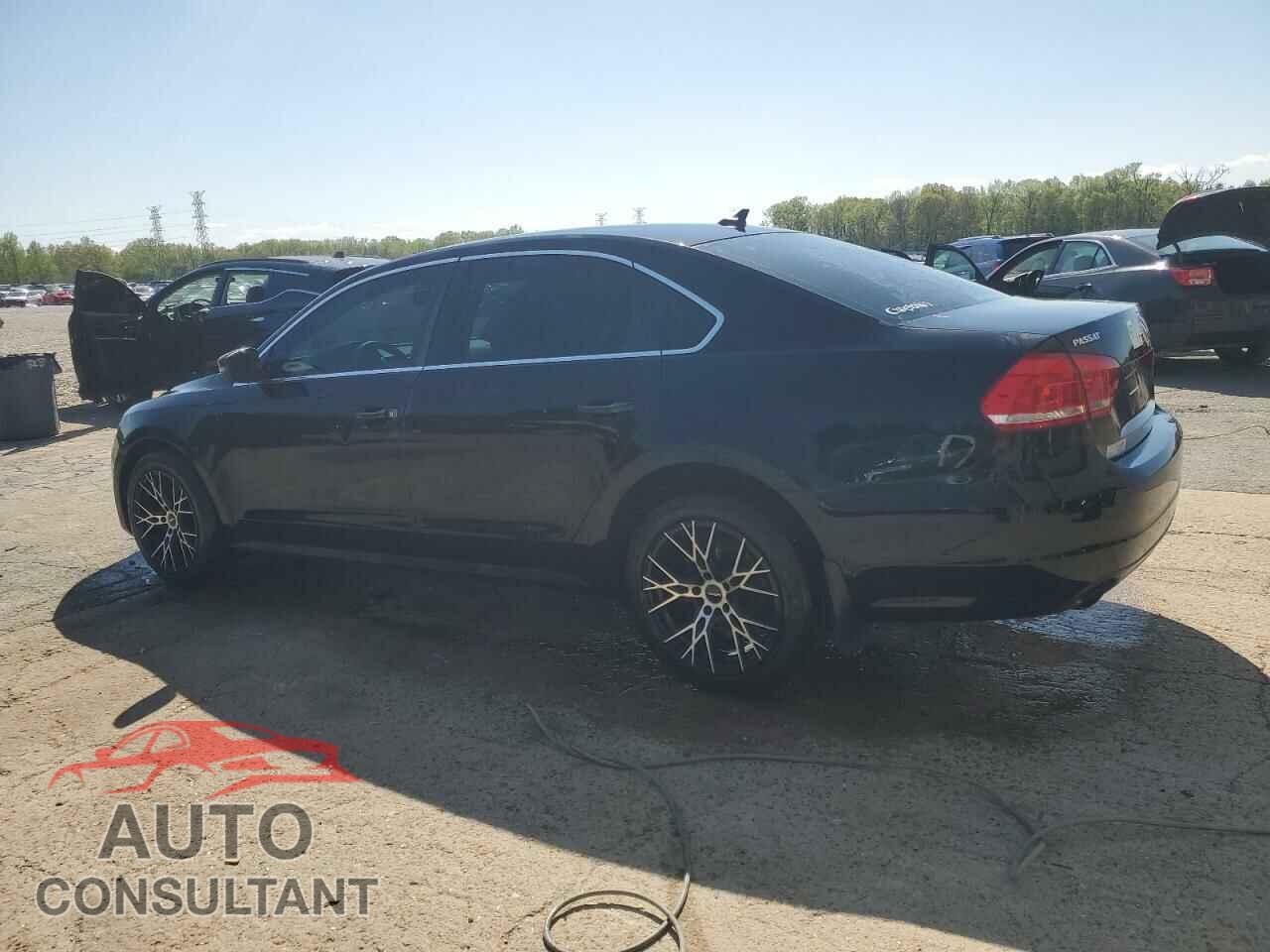 VOLKSWAGEN PASSAT 2014 - 1VWBP7A30EC002601