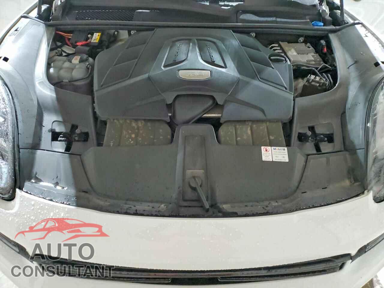 PORSCHE CAYENNE 2021 - WP1AA2AY0MDA05939