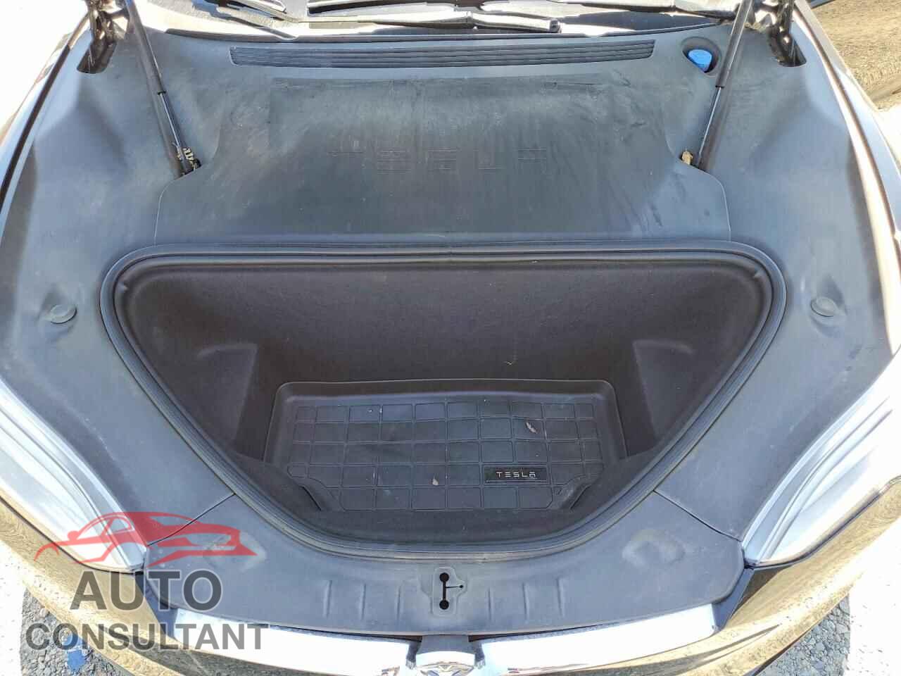 TESLA MODEL S 2019 - 5YJSA1E27KF309166