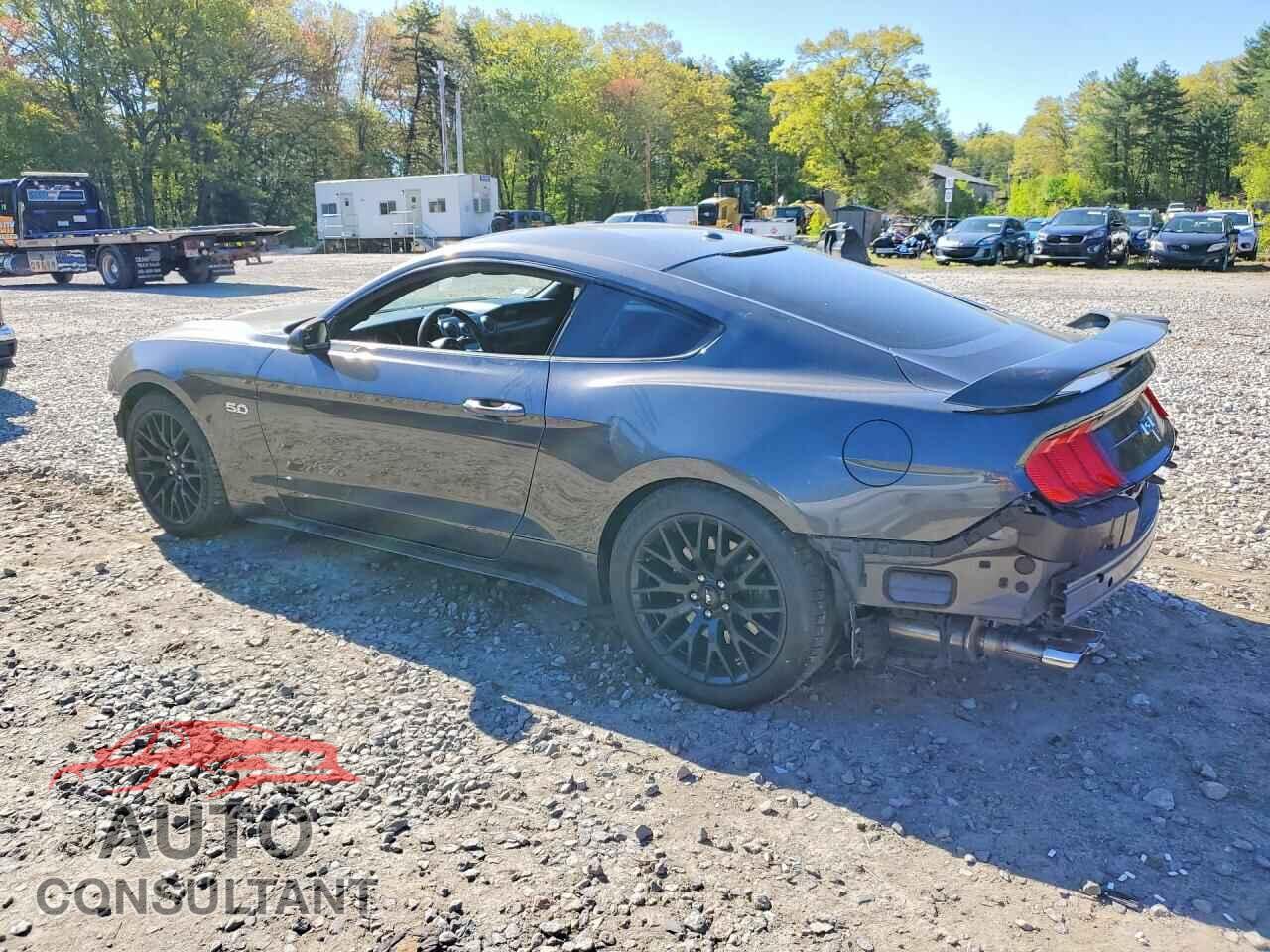 FORD MUSTANG 2018 - 1FA6P8CFXJ5104638