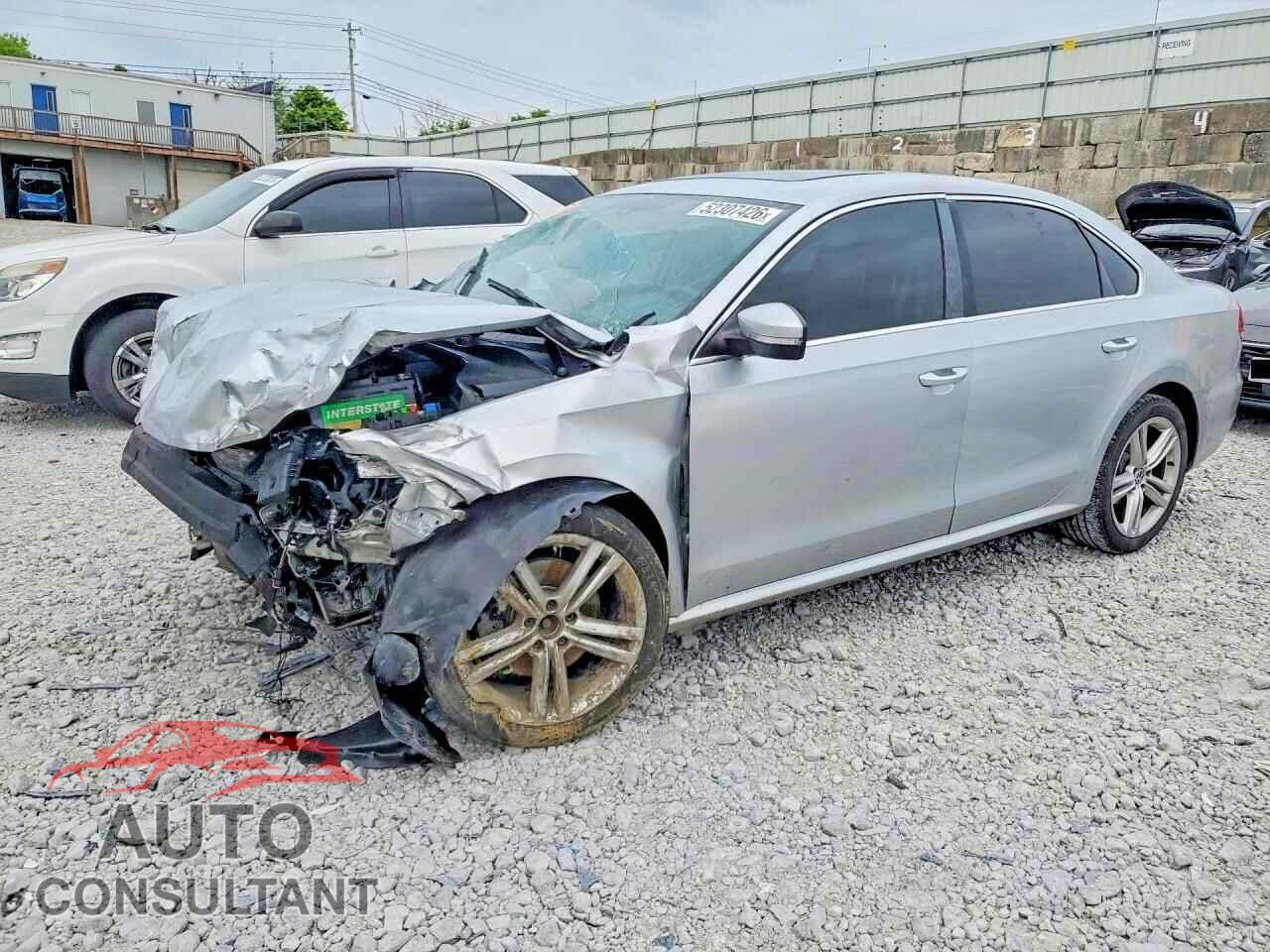 VOLKSWAGEN PASSAT 2014 - 1VWBP7A37EC004636