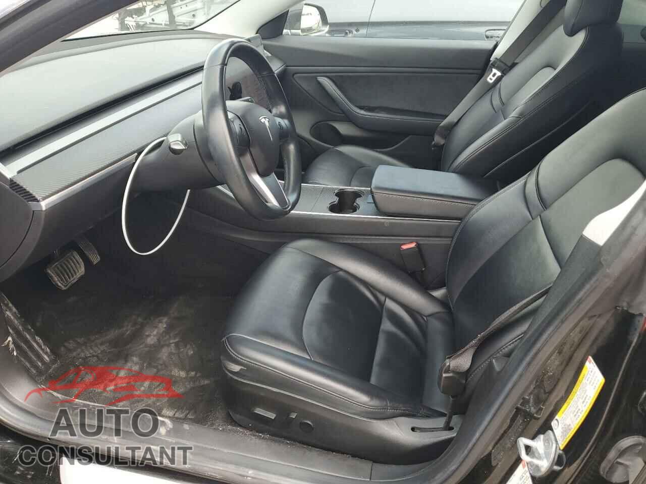 TESLA MODEL 3 2018 - 5YJ3E1EA3JF002740