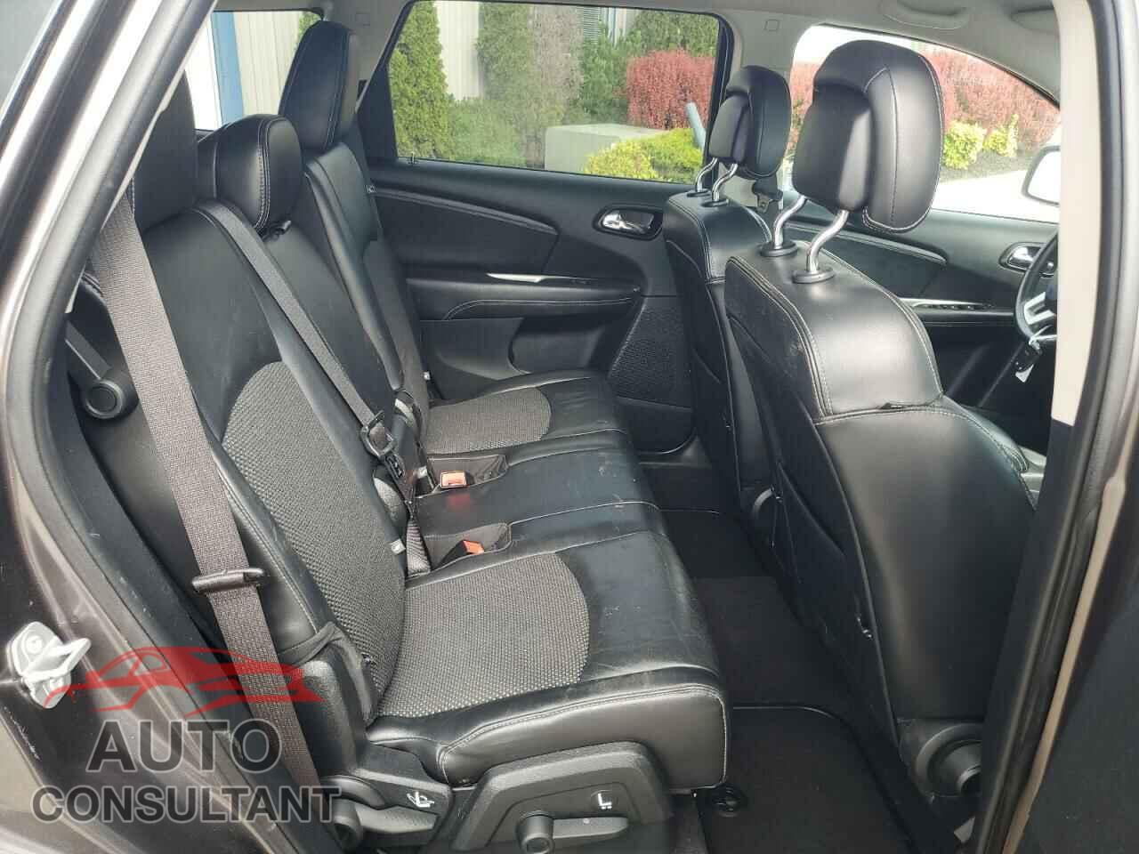 DODGE JOURNEY 2018 - 3C4PDCGB3JT330263