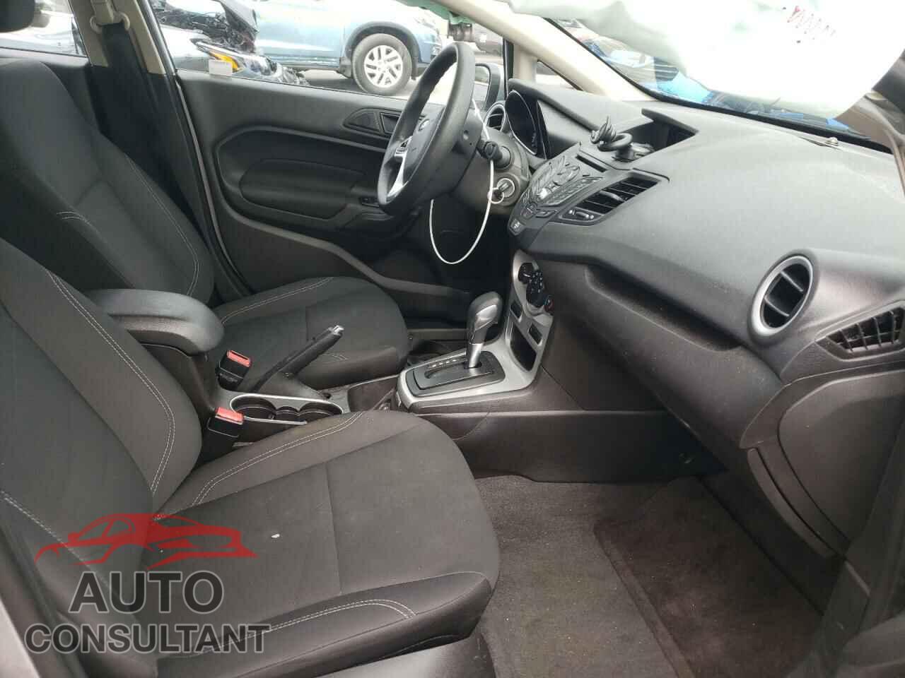FORD FIESTA 2017 - 3FADP4EJ9HM161404