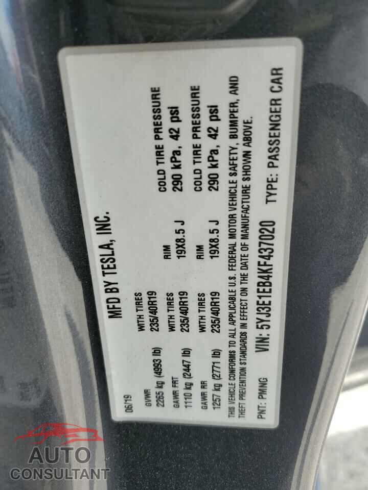 TESLA MODEL 3 2019 - 5YJ3E1EB4KF437020