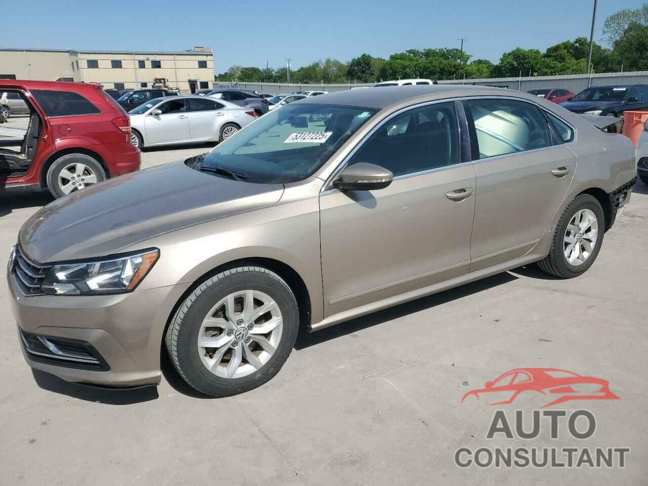 VOLKSWAGEN PASSAT 2016 - 1VWAT7A37GC036612