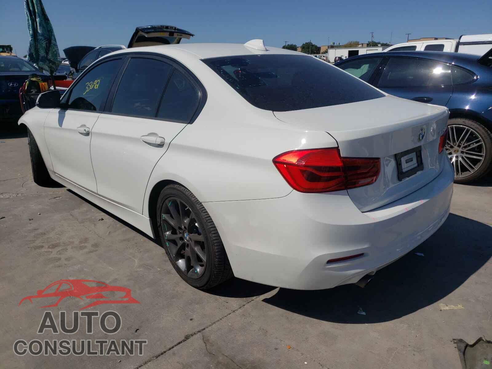 BMW 3 SERIES 2018 - WBA8A9C5XJK622670