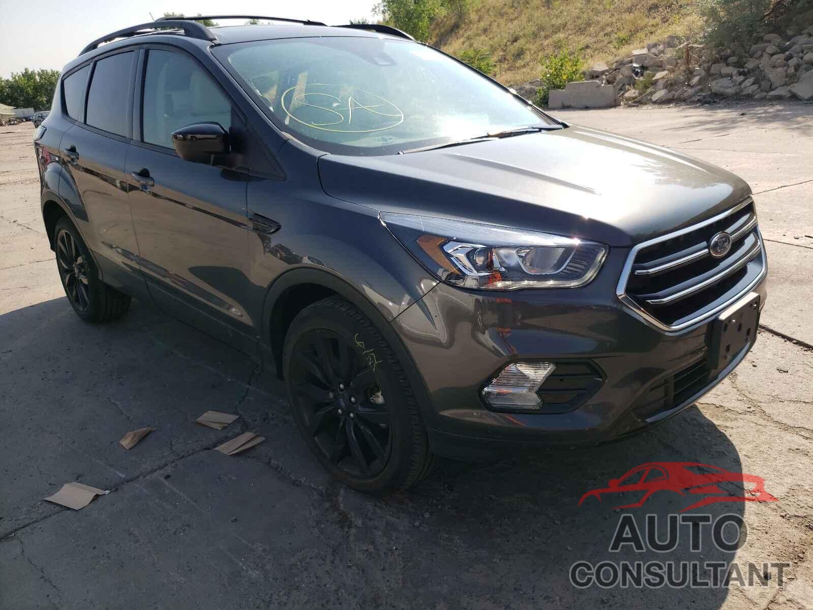 FORD ESCAPE 2018 - 1FMCU9HD8JUC59712