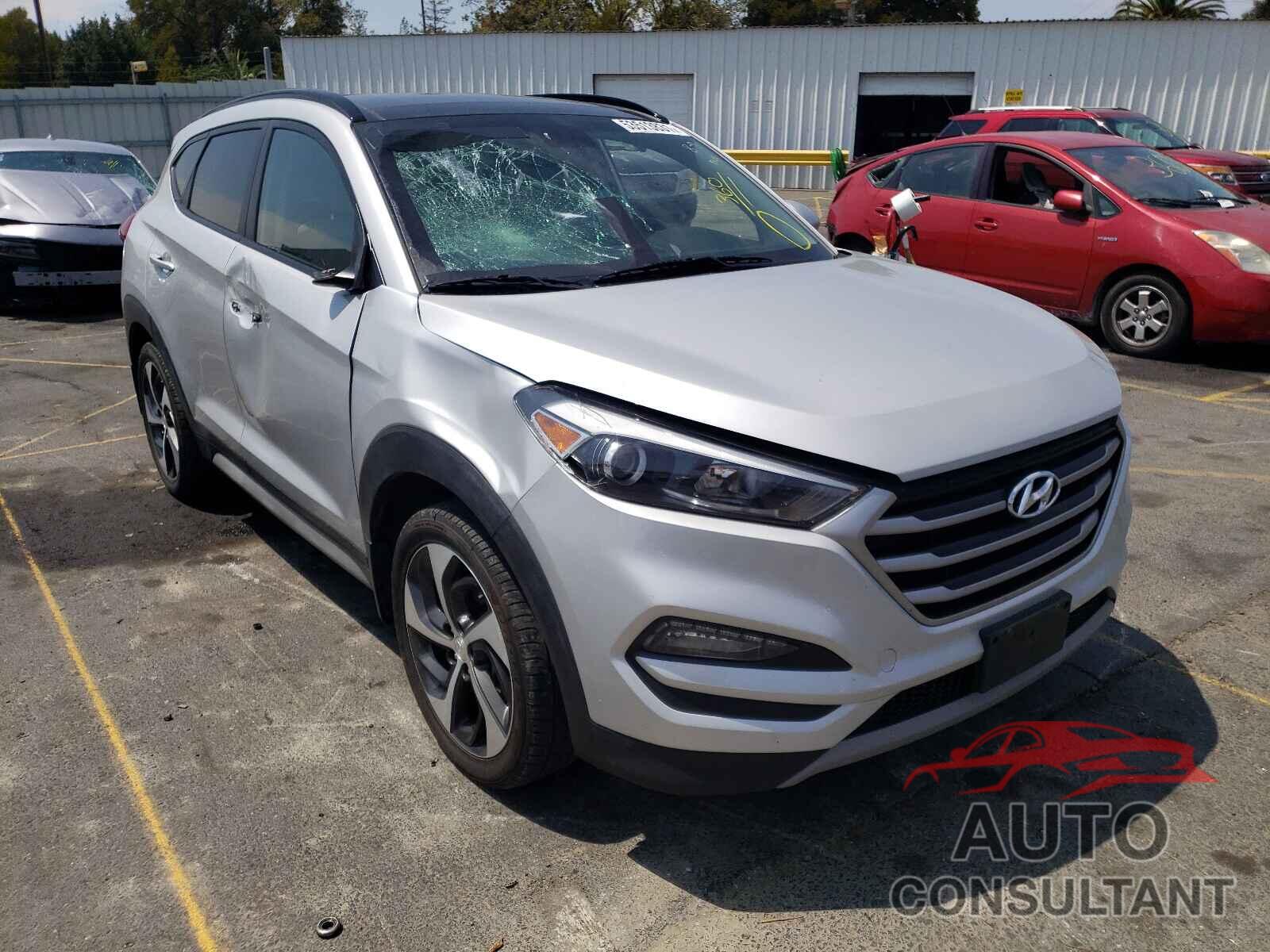 HYUNDAI TUCSON 2018 - KM8J3CA27JU691045