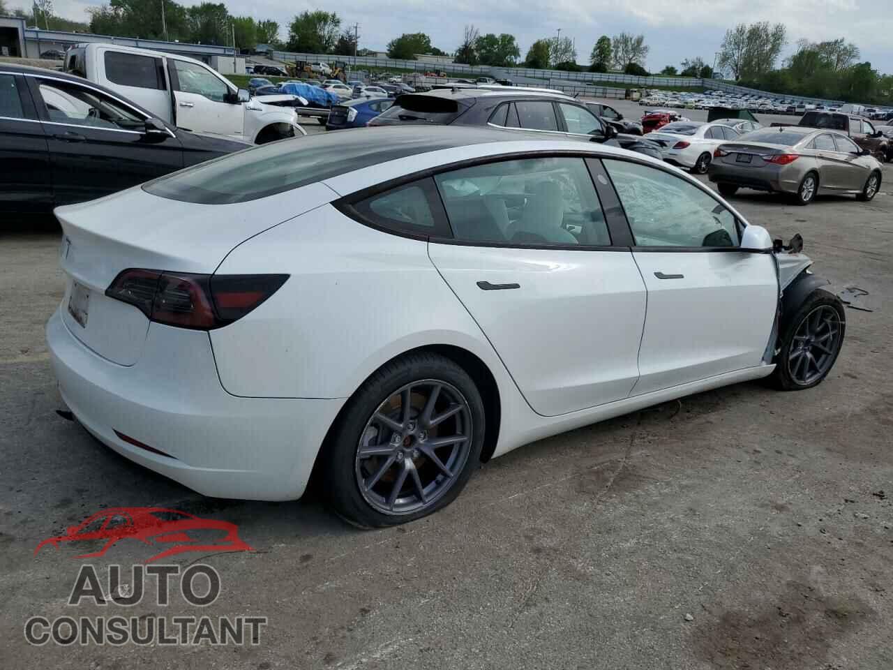 TESLA MODEL 3 2023 - 5YJ3E1EA3PF607642