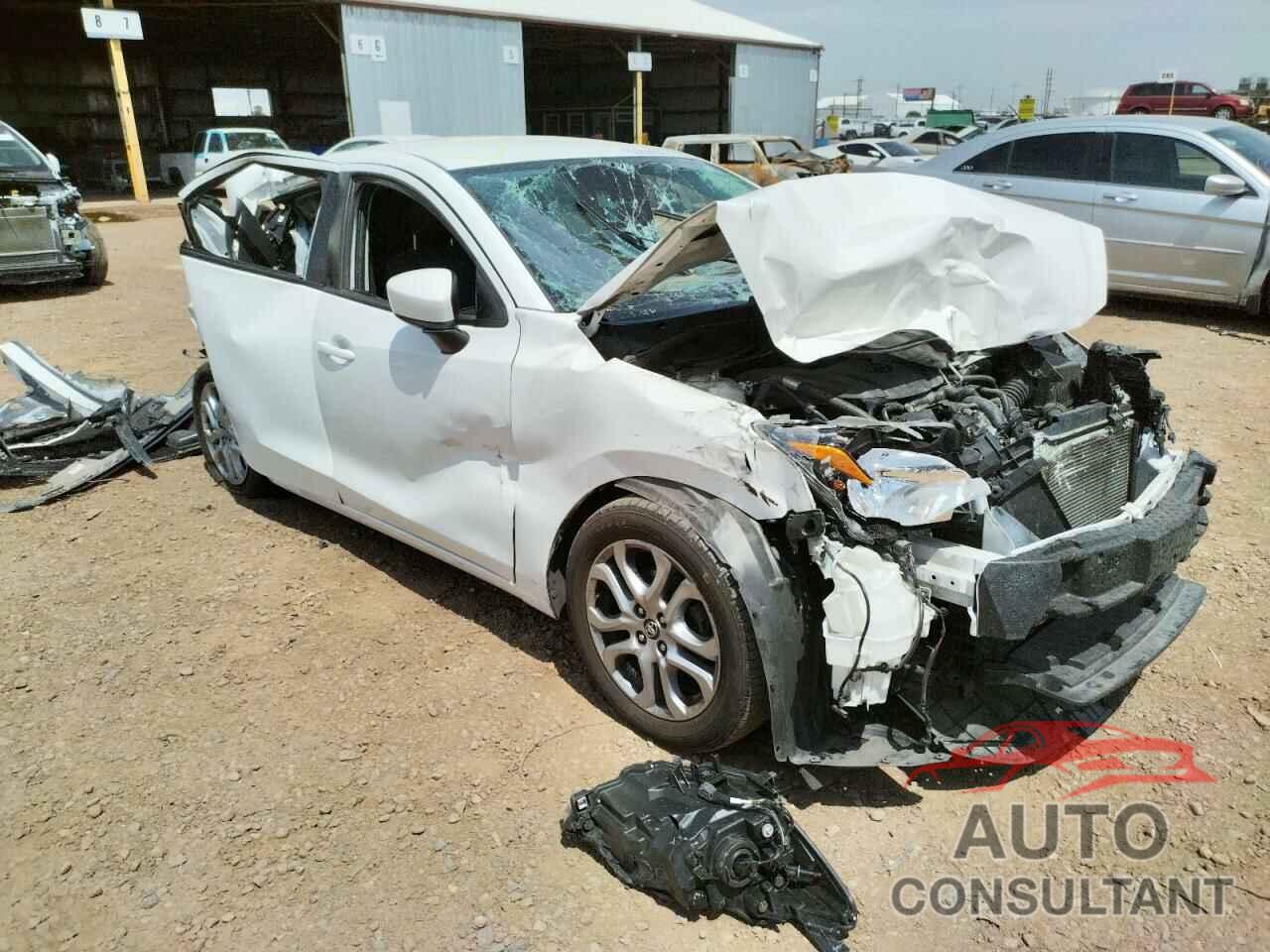 TOYOTA YARIS 2018 - 3MYDLBYV7JY316363