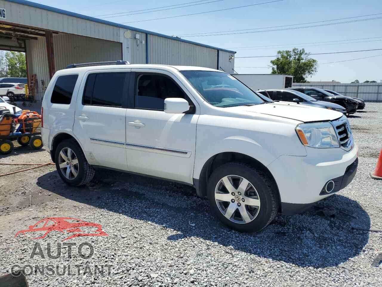 HONDA PILOT 2015 - 5FNYF3H98FB018570