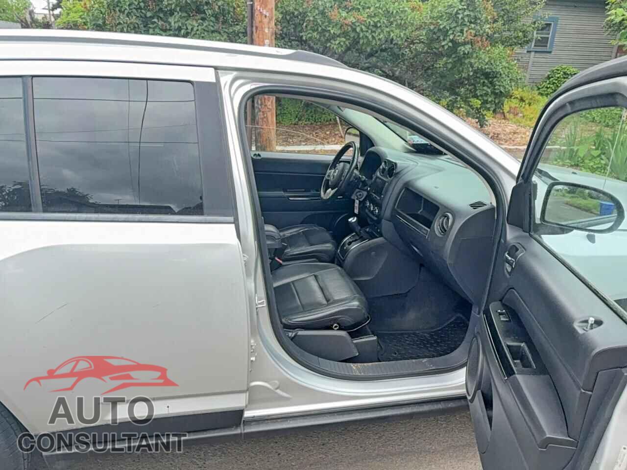 JEEP COMPASS 2013 - 1C4NJDCB3DD114483