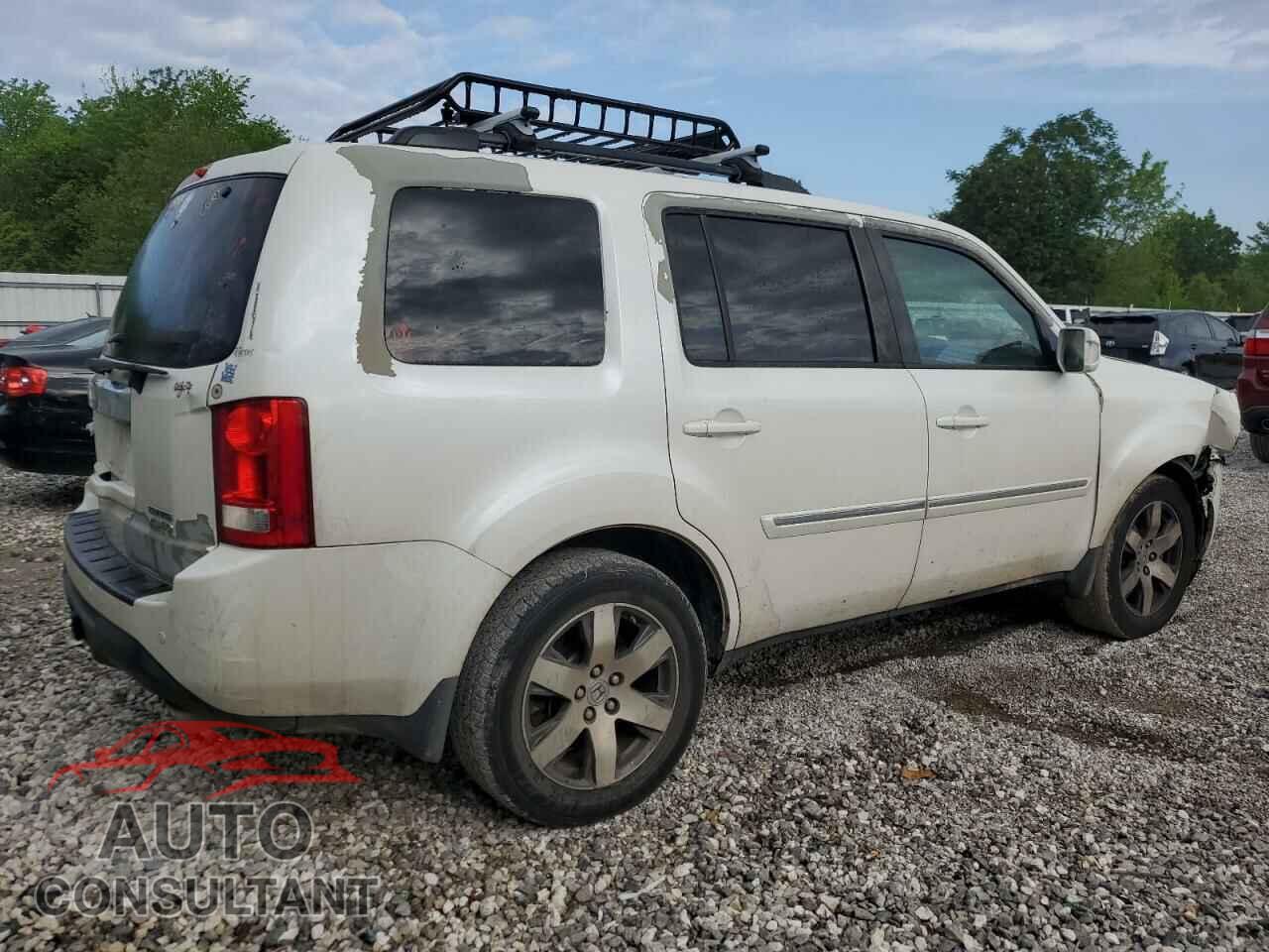 HONDA PILOT 2013 - 5FNYF4H99DB066081